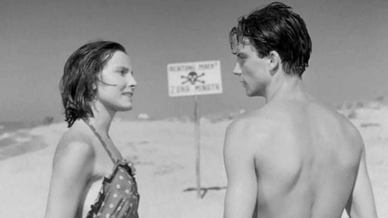 Sunday in August (1950)