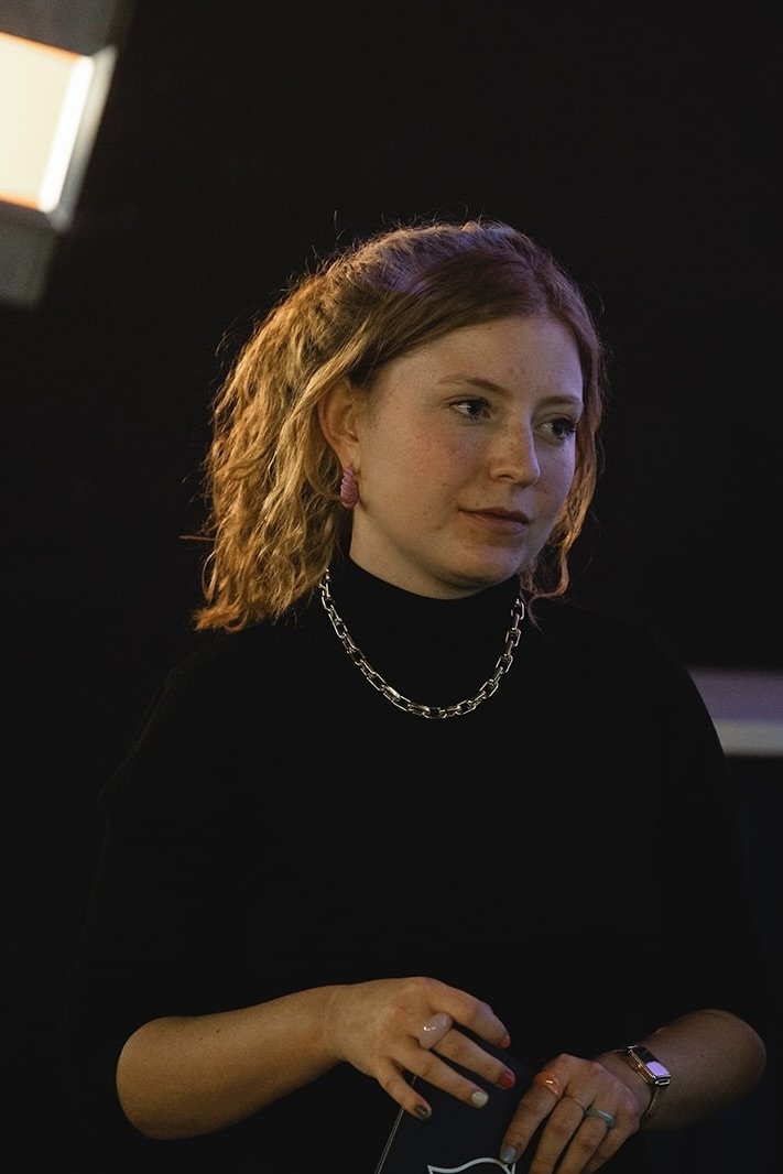 Elli Leeb | Production Manager