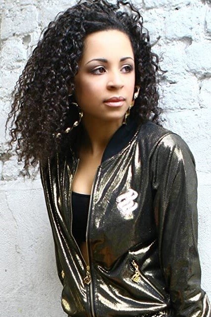 et billede af Chelsea Inez