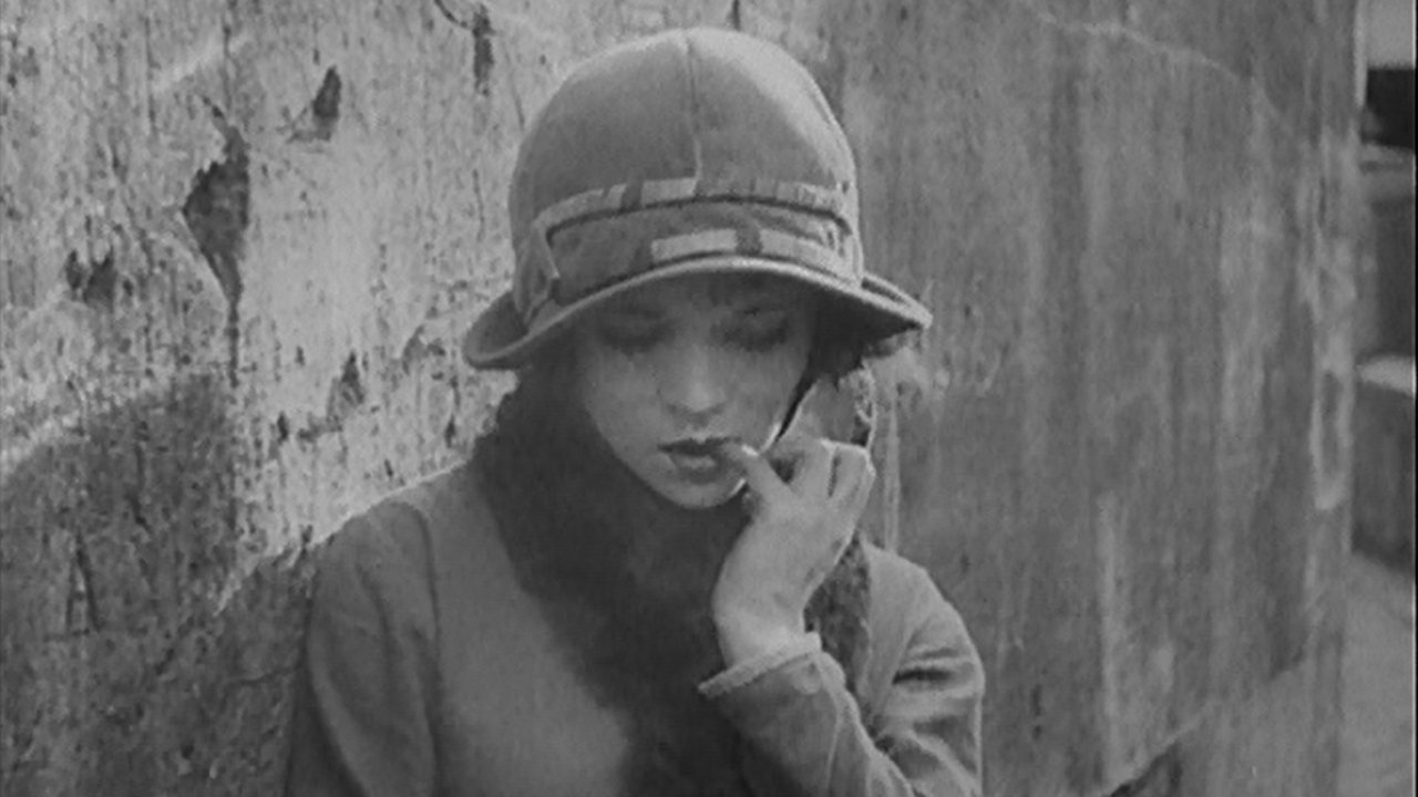 Ménilmontant (1926)