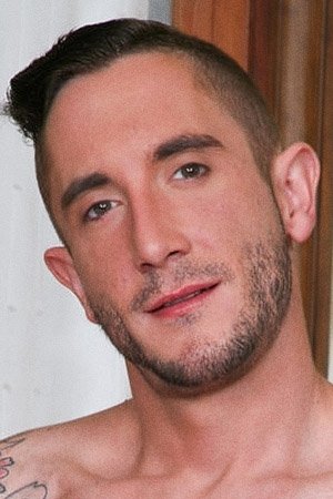 et billede af Elio Guzman