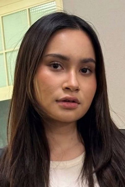 Satine Zaneta's picture in the cast