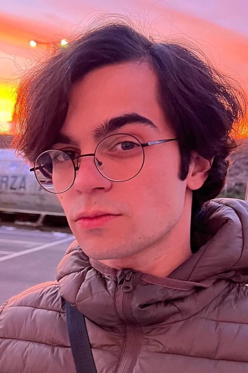 et billede af Luciano Chattón