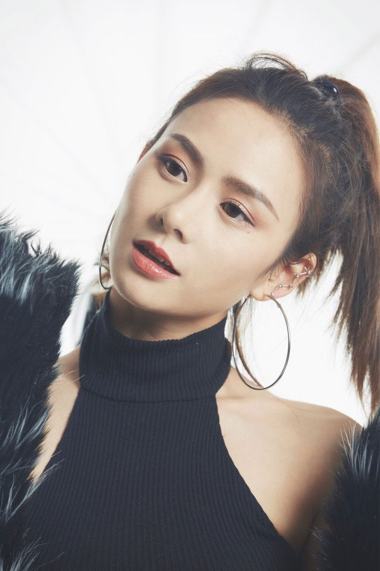 et billede af Zhang Yinan