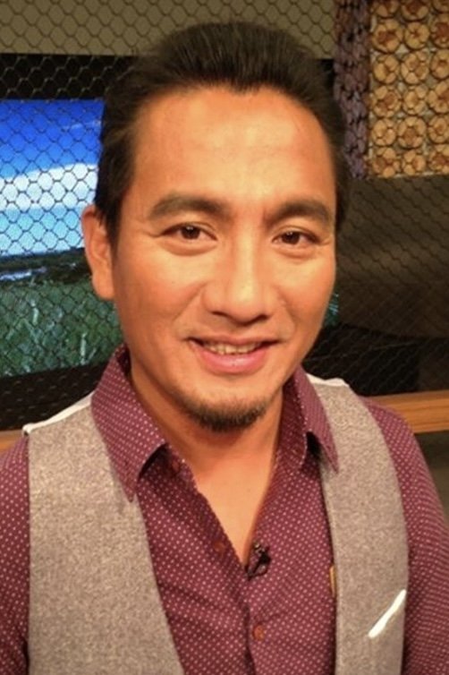 Min-Hsiung's picture in the cast