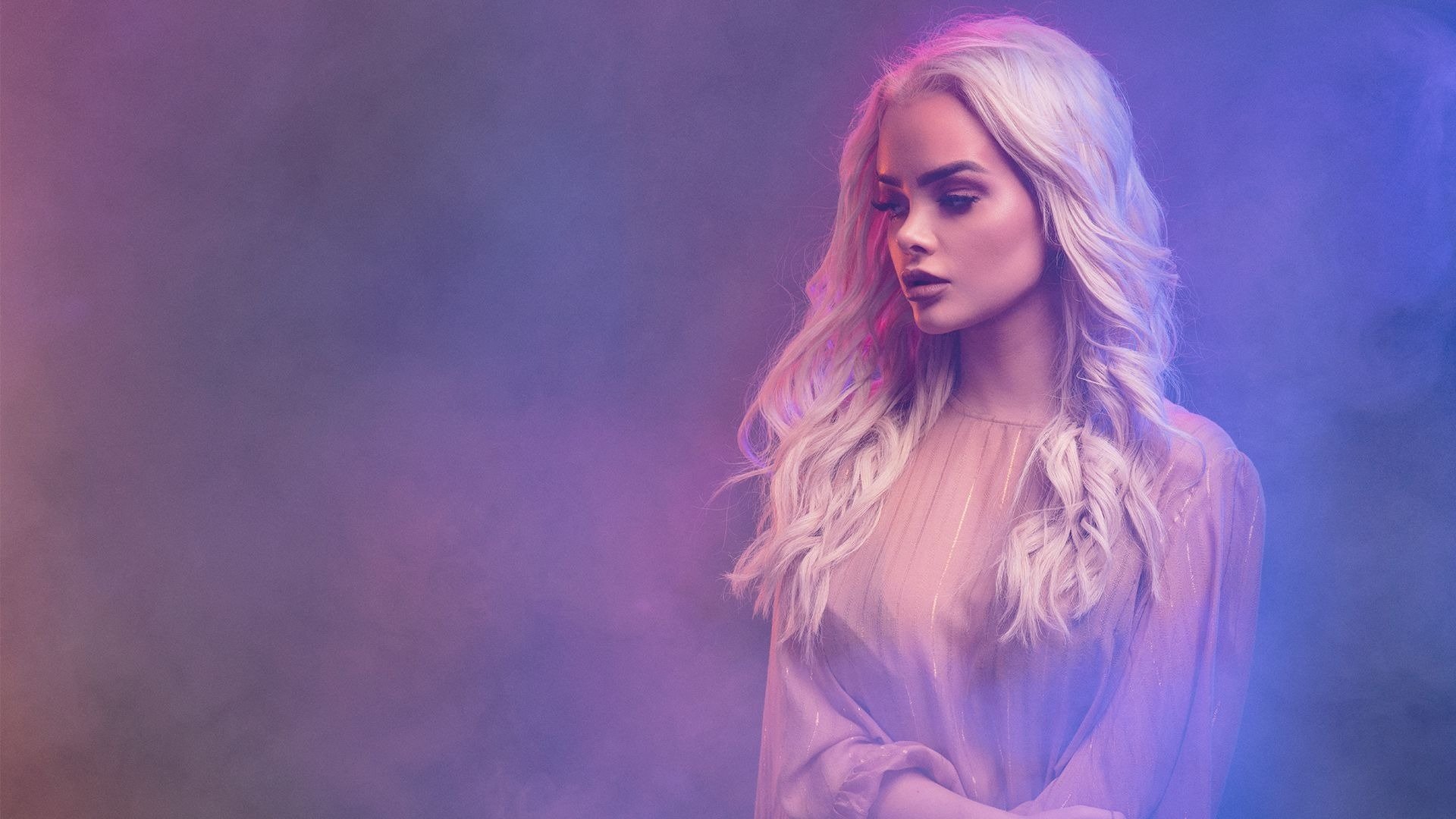 Sophie Elises verden backdrop