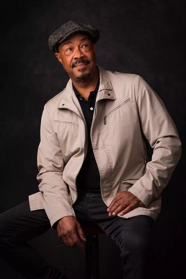 et billede af Earl Falconer