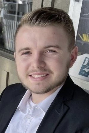 et billede af James Duggar