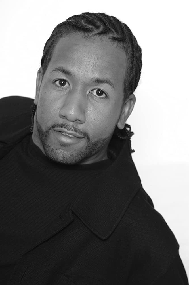 et billede af Anthony Singleton