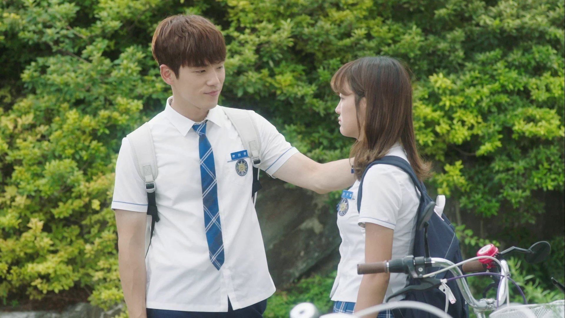 School 2017: 1×10