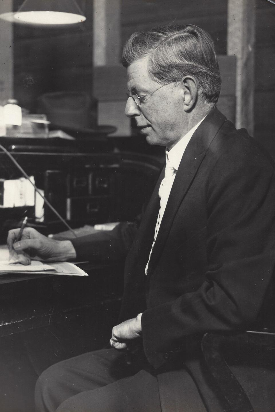 Frank E. Woods | Writer