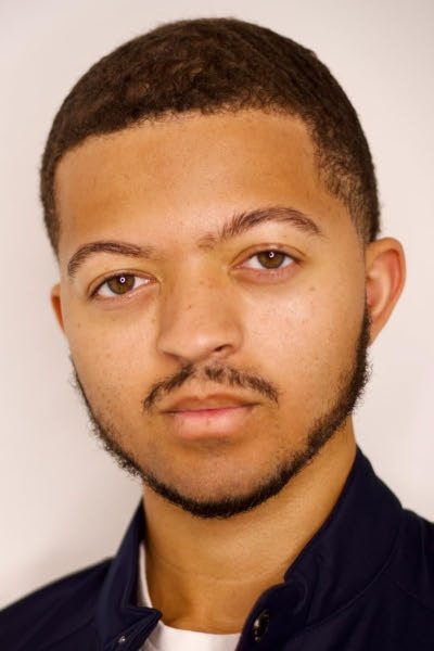 et billede af Tony Jones