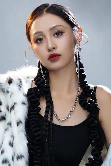 et billede af 周瑶