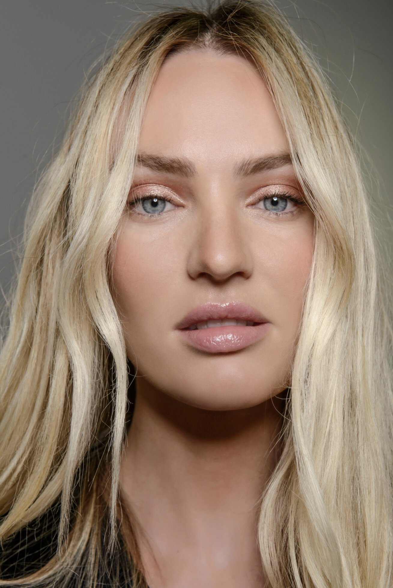 et billede af Candice Swanepoel