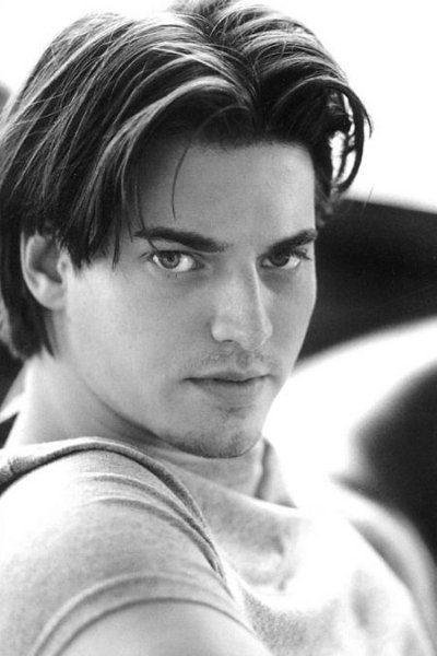 et billede af Mark Matkevich