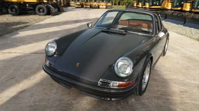 Vintage Mecanic - Porsche 911 Targa 2l S