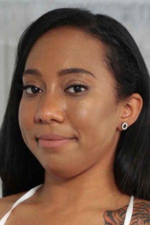 et billede af Jazzi Lai