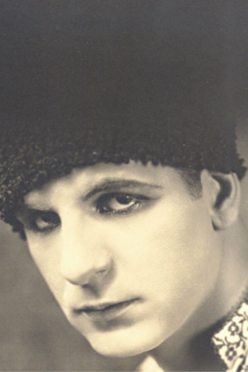 et billede af George Calliga