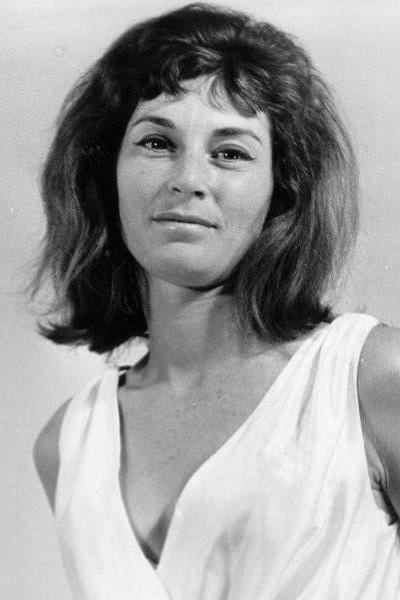 et billede af Nikki Van der Zyl