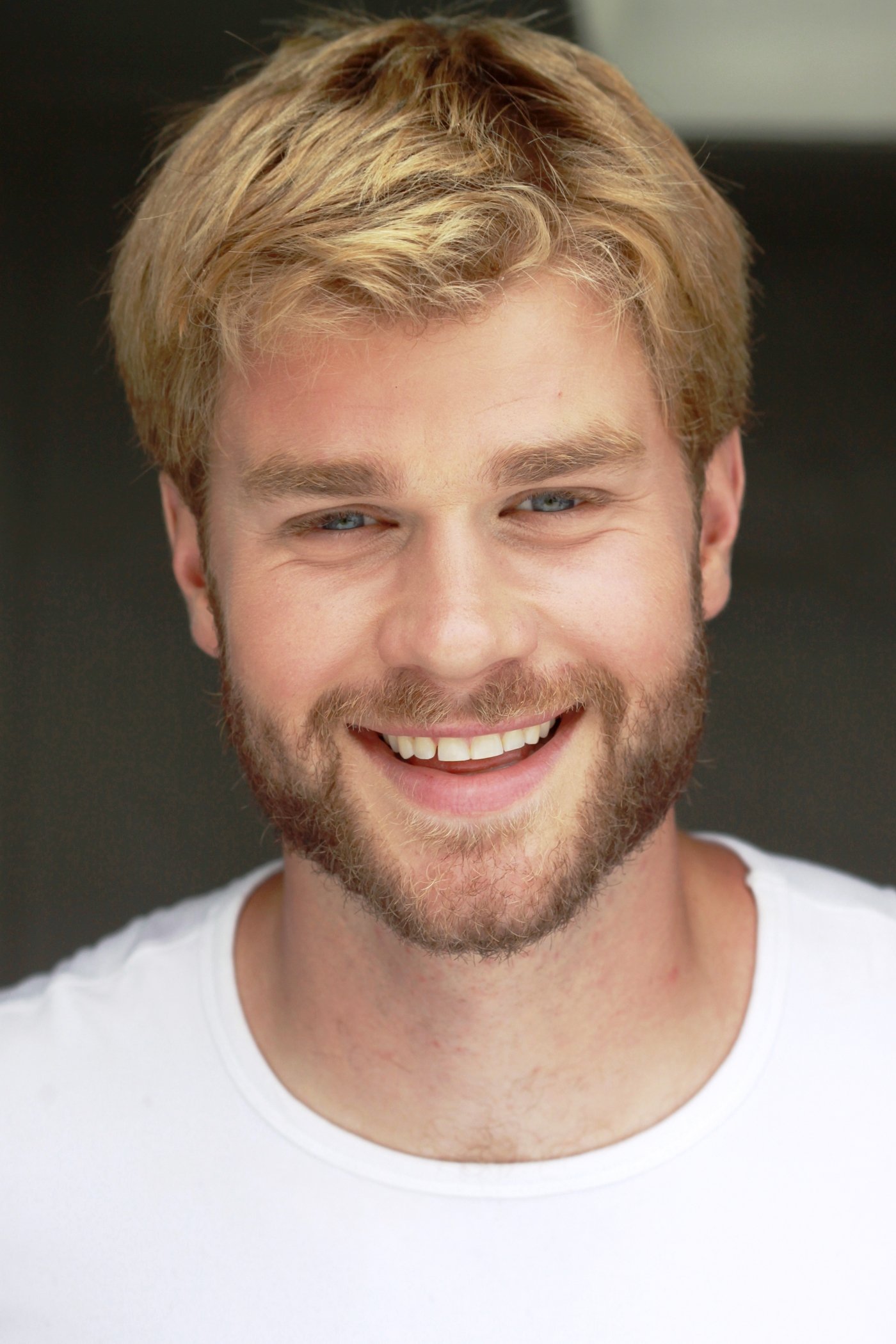 et billede af John Budge