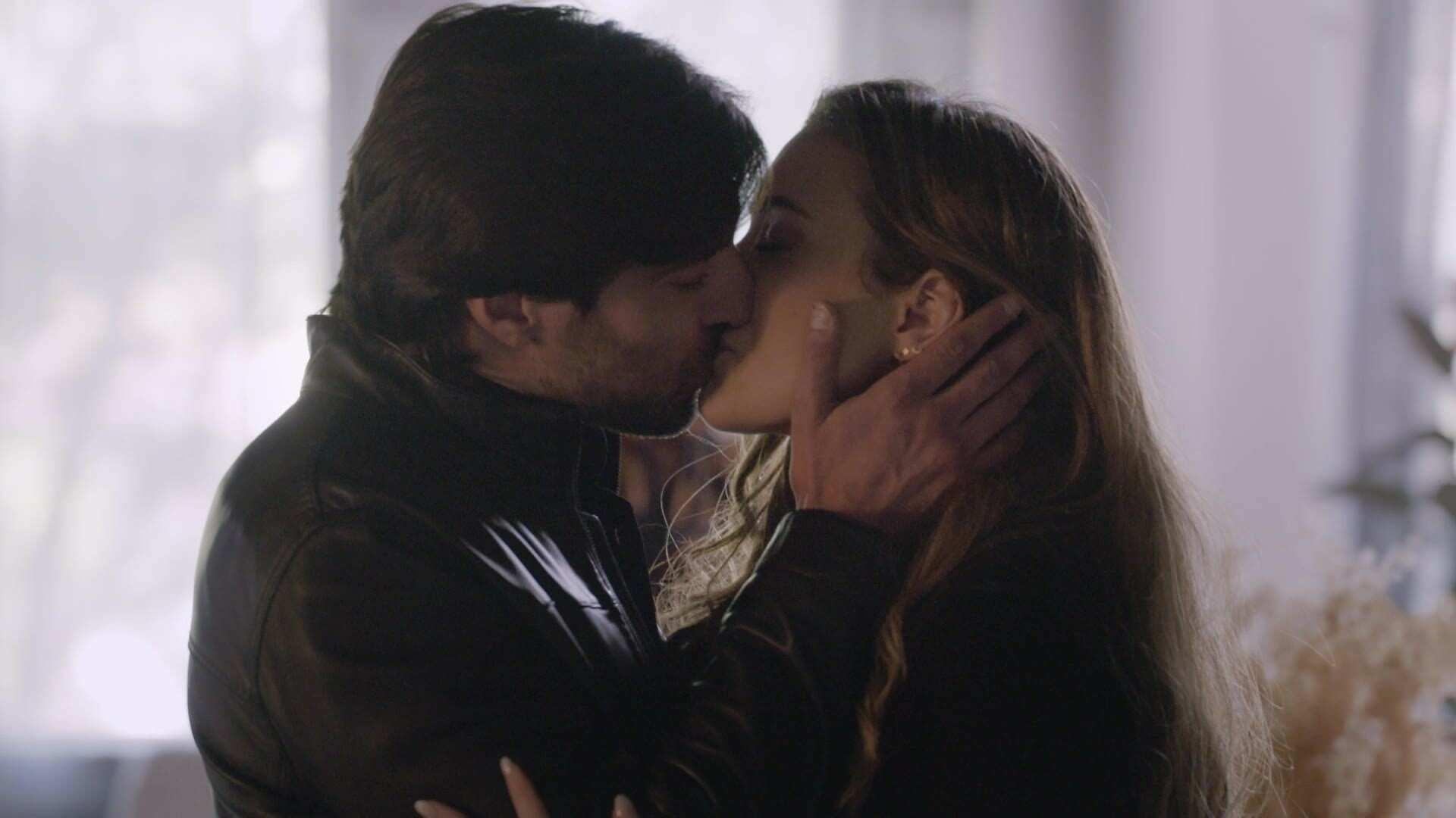 Thumbnail for Episode 5 Season 1 Episode 5