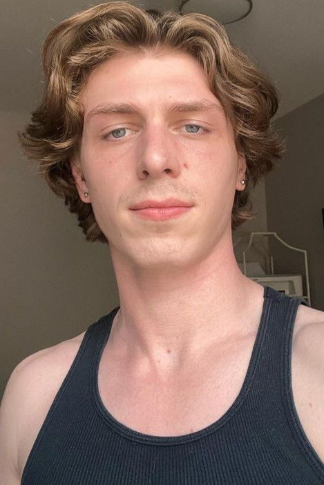 et billede af Weston Warren