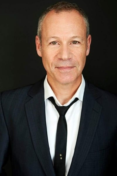 et billede af Adrian Griffin