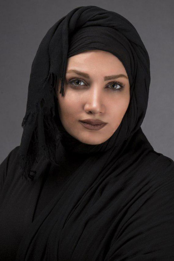 et billede af Parichehr Moshrefi