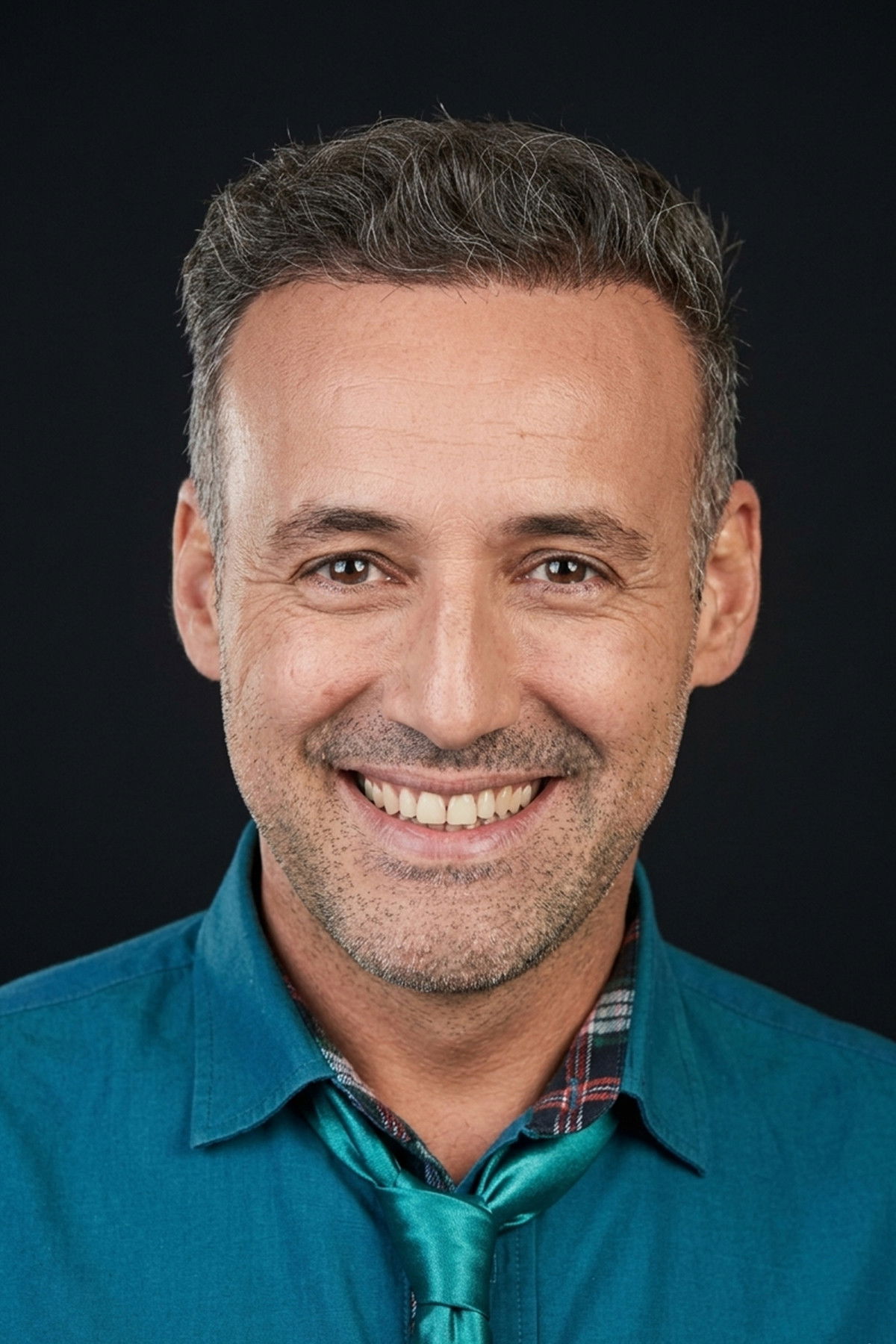 et billede af Aziz Aslan