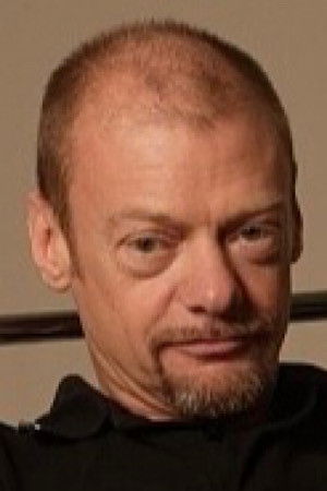 et billede af Tom Louis