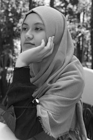 et billede af Sabrina Anggraini