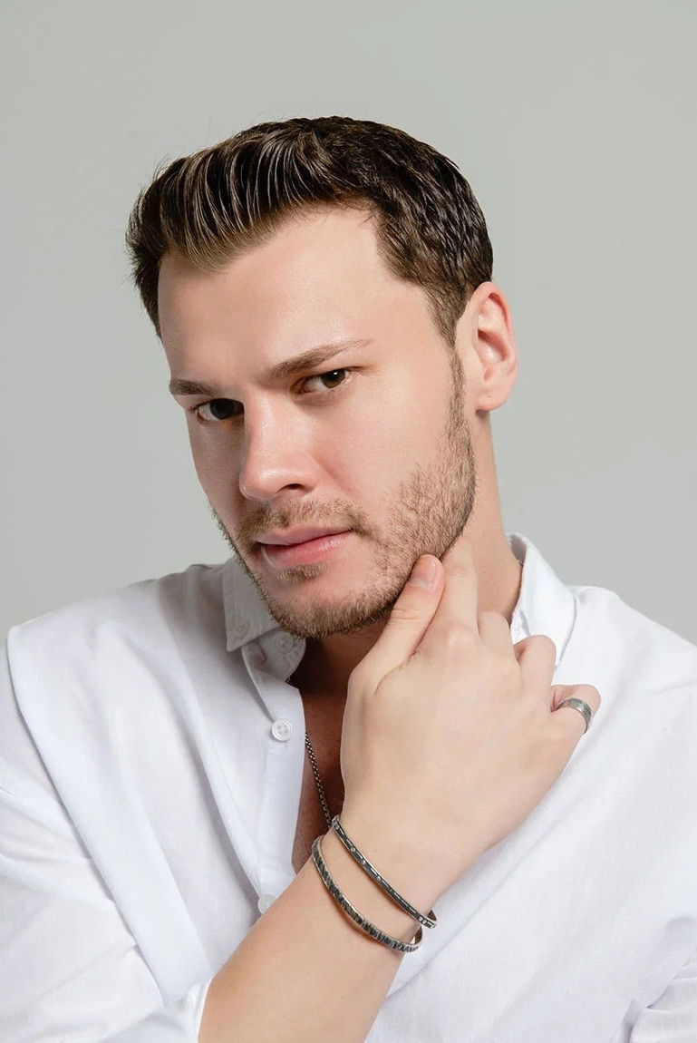 et billede af Tolga Kandemir