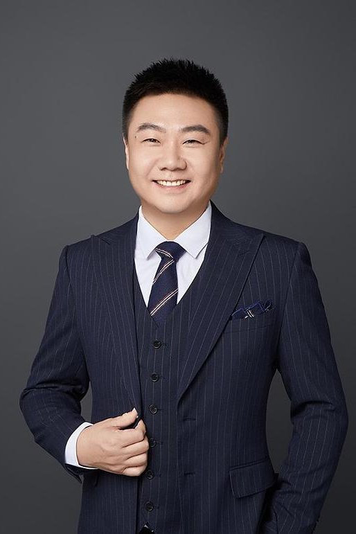Xiangbo Dong | Director