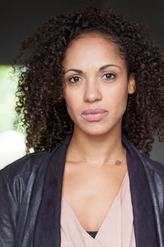 et billede af Dionne Wudu