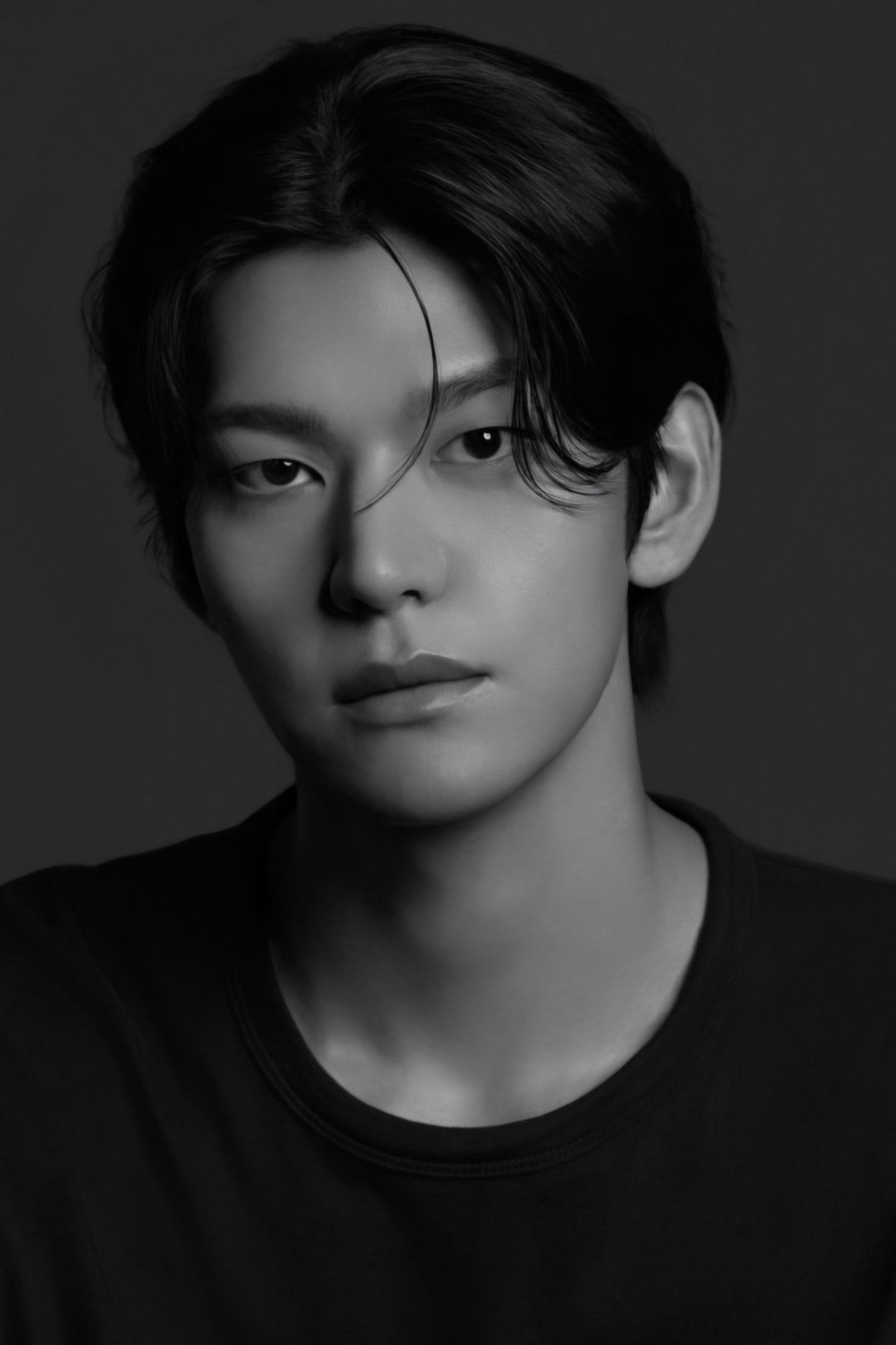 Profile 최근호 with character 