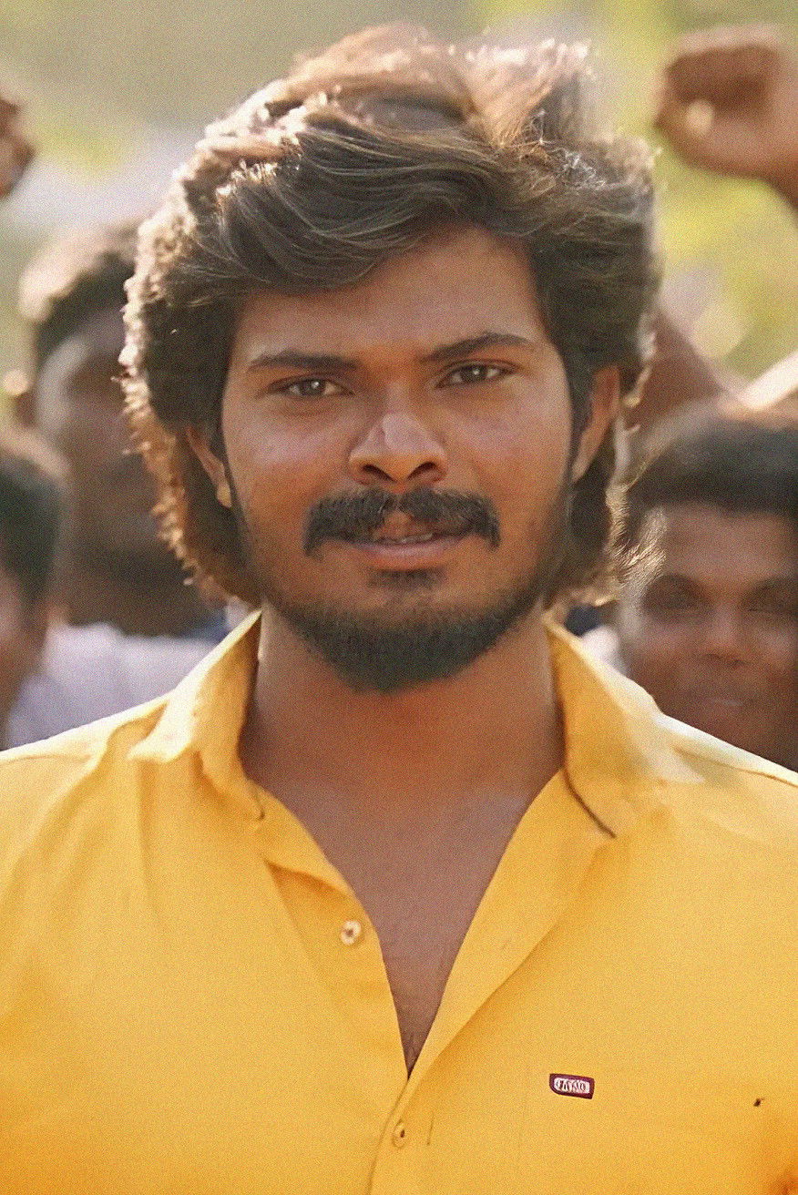 et billede af Vijaya Dinesh