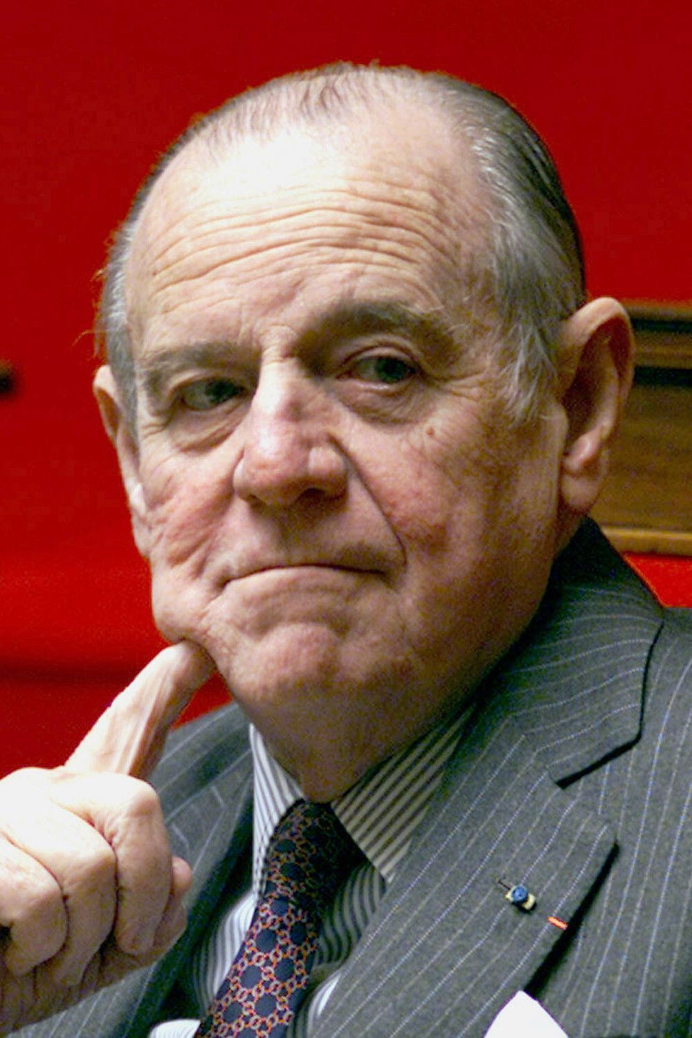 et billede af Raymond Barre