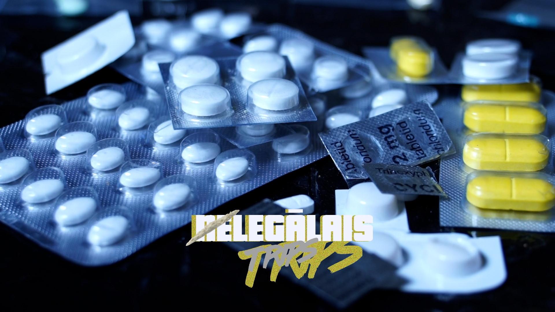 Nelegālais trips backdrop