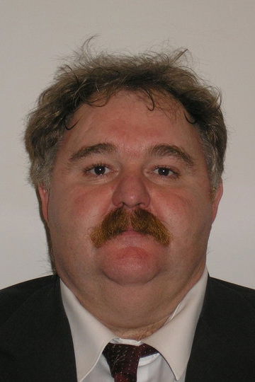 et billede af József Vásári