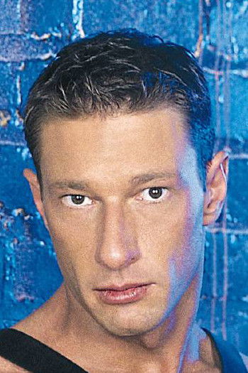 et billede af Evan Taylor