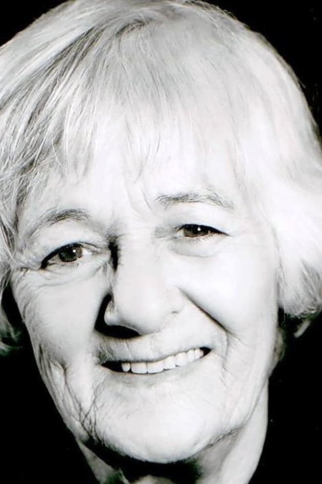 et billede af Maryann Turner