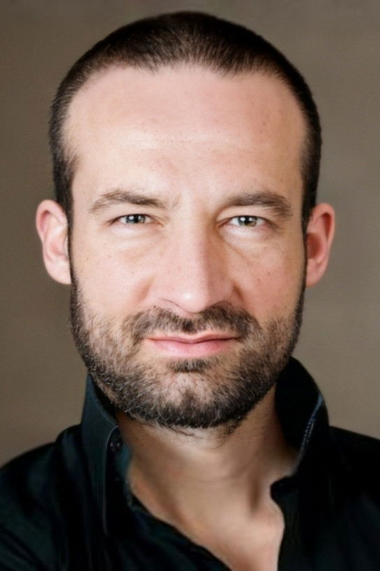 et billede af Tuğra Kaftancıoğlu 