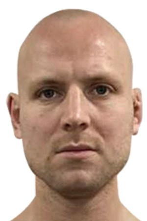 et billede af Angus Hewett