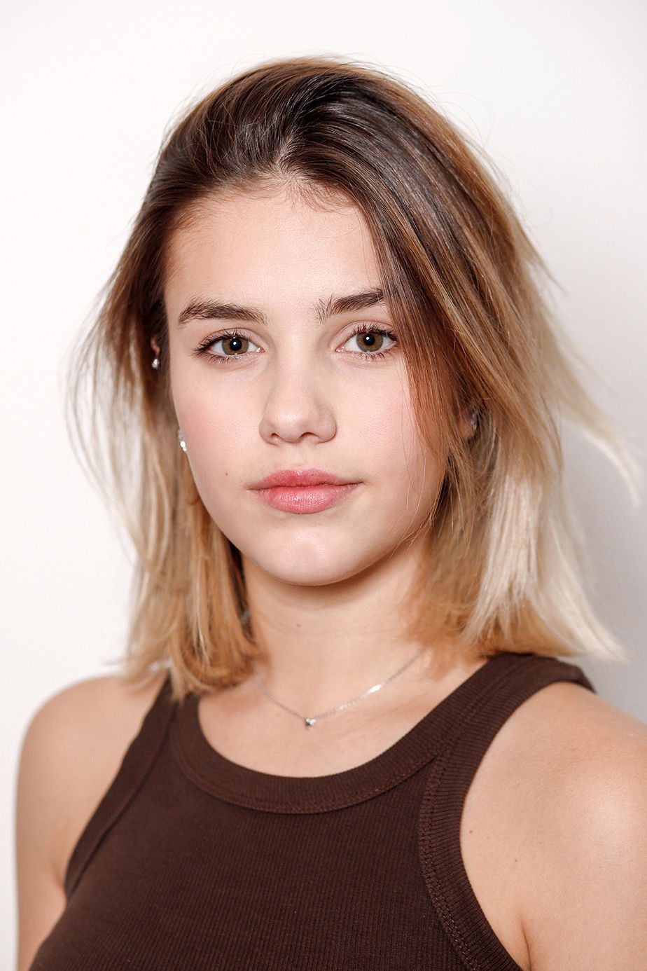 et billede af Sára Lutovská