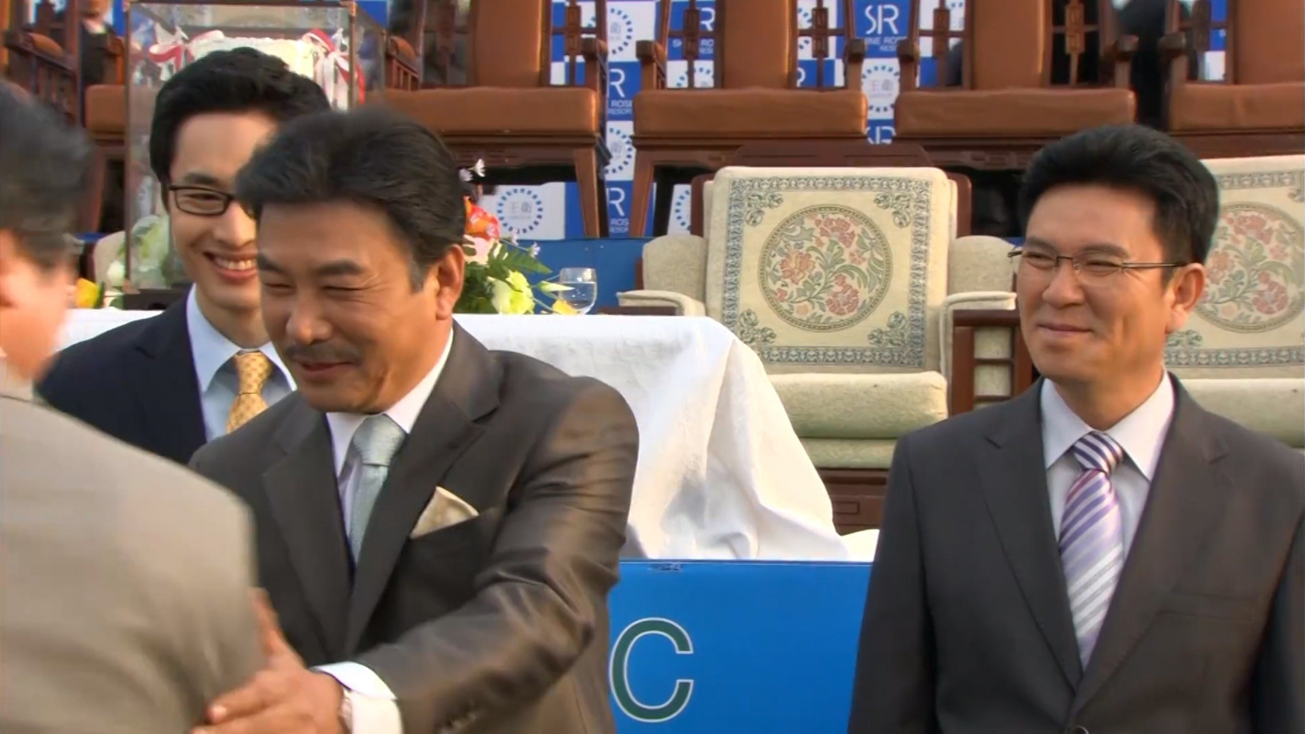 Thumbnail for Invincible Lee Pyung Kang Episode 5 Season 1 Episode 5