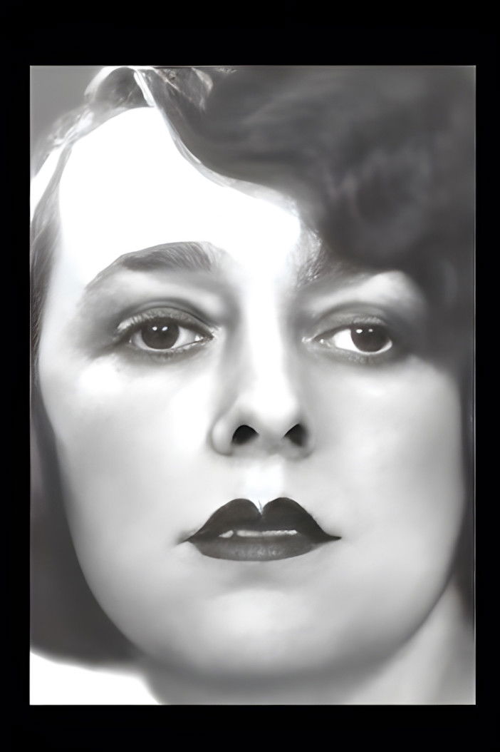 et billede af Jacqueline Arly