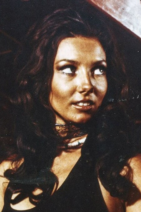 et billede af Joan Devlon