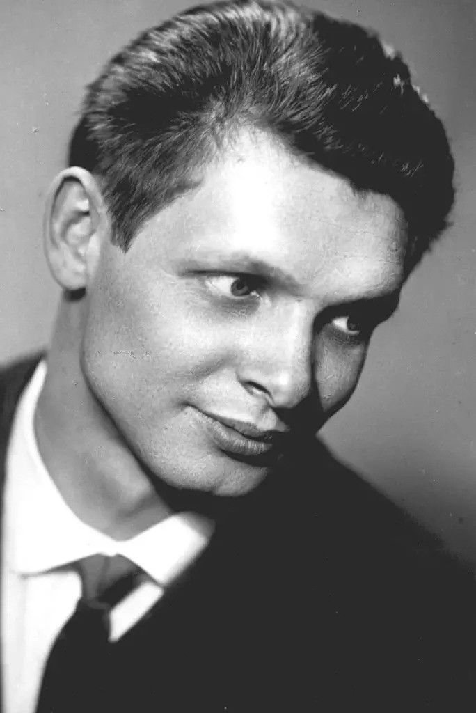 et billede af Eduard Khil