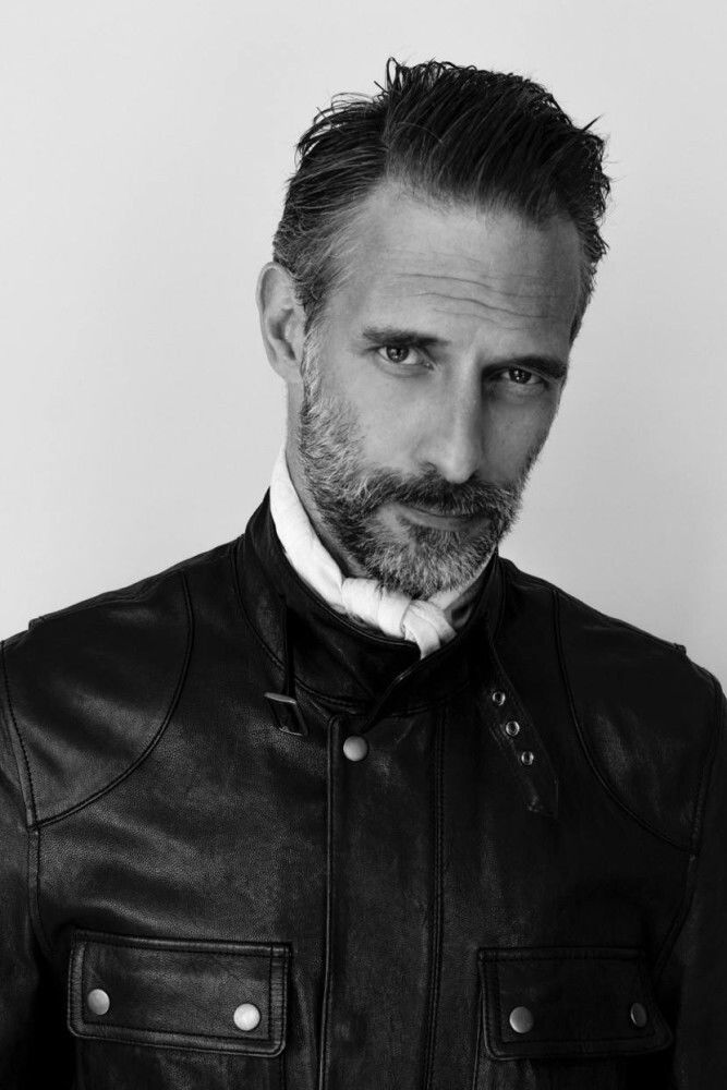 et billede af Ben Shaul