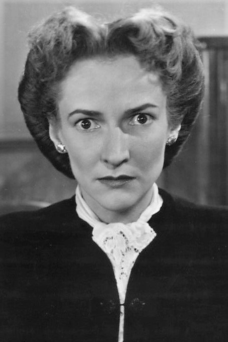 et billede af Lillian Bronson